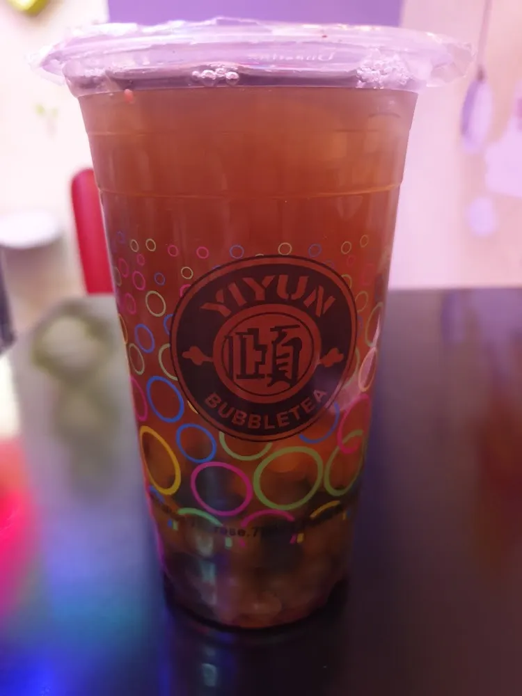Bubble Tea Citron Miel Myrtille Avec Topping Raisin Ananas Et Passion